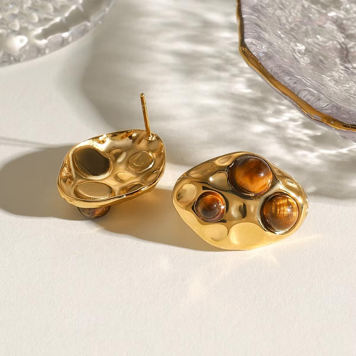 Round Tiger's Eye Stud Earrings
