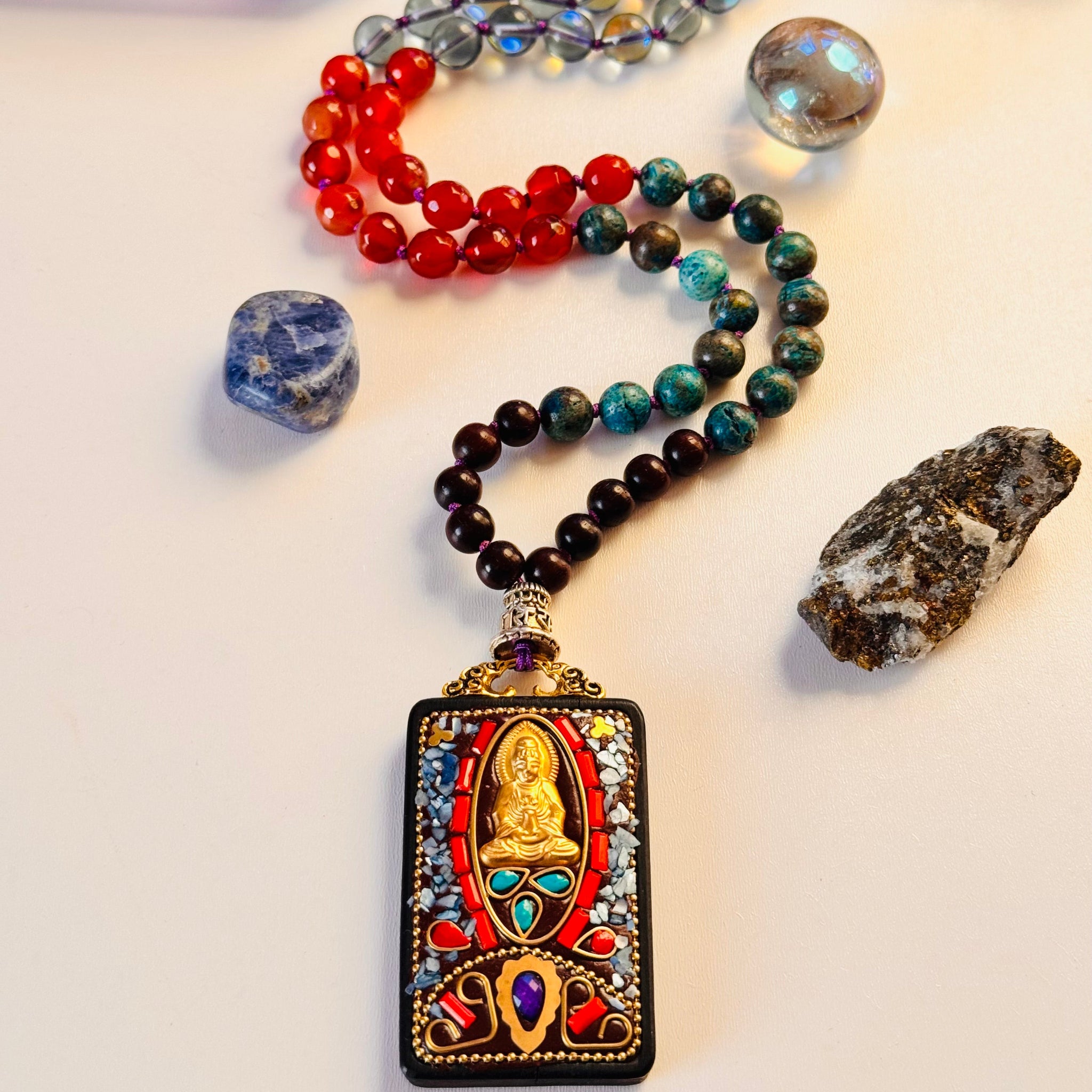 Enlightened one Mala pendant closeup image