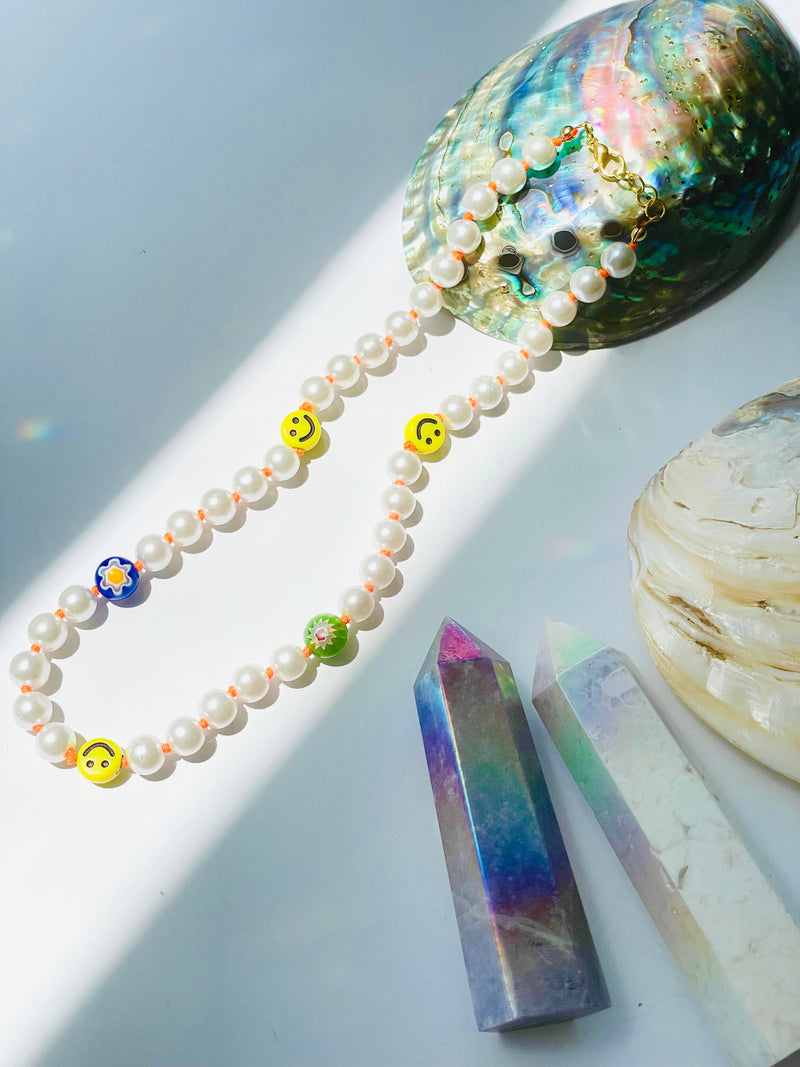 Happy Pearls Necklace